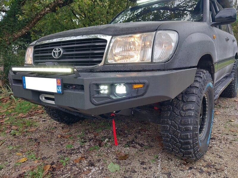 PARE CHOC AVANT LC 80