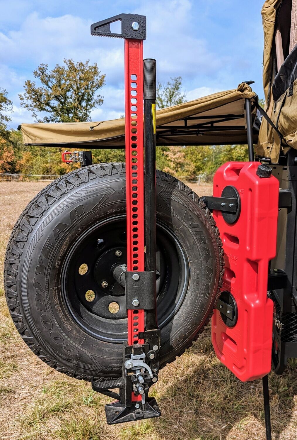 SUPPORT pour HI LIFT sur Porte Roue