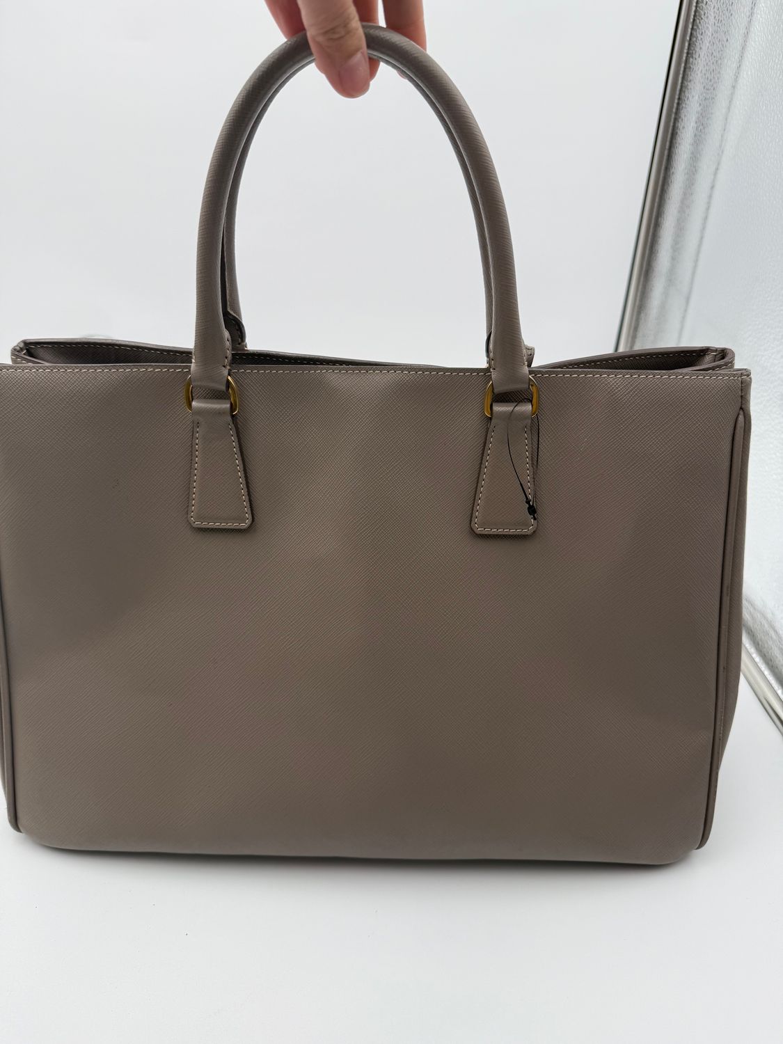 Saffiano Lux Top Handle Galleria Large Handbag