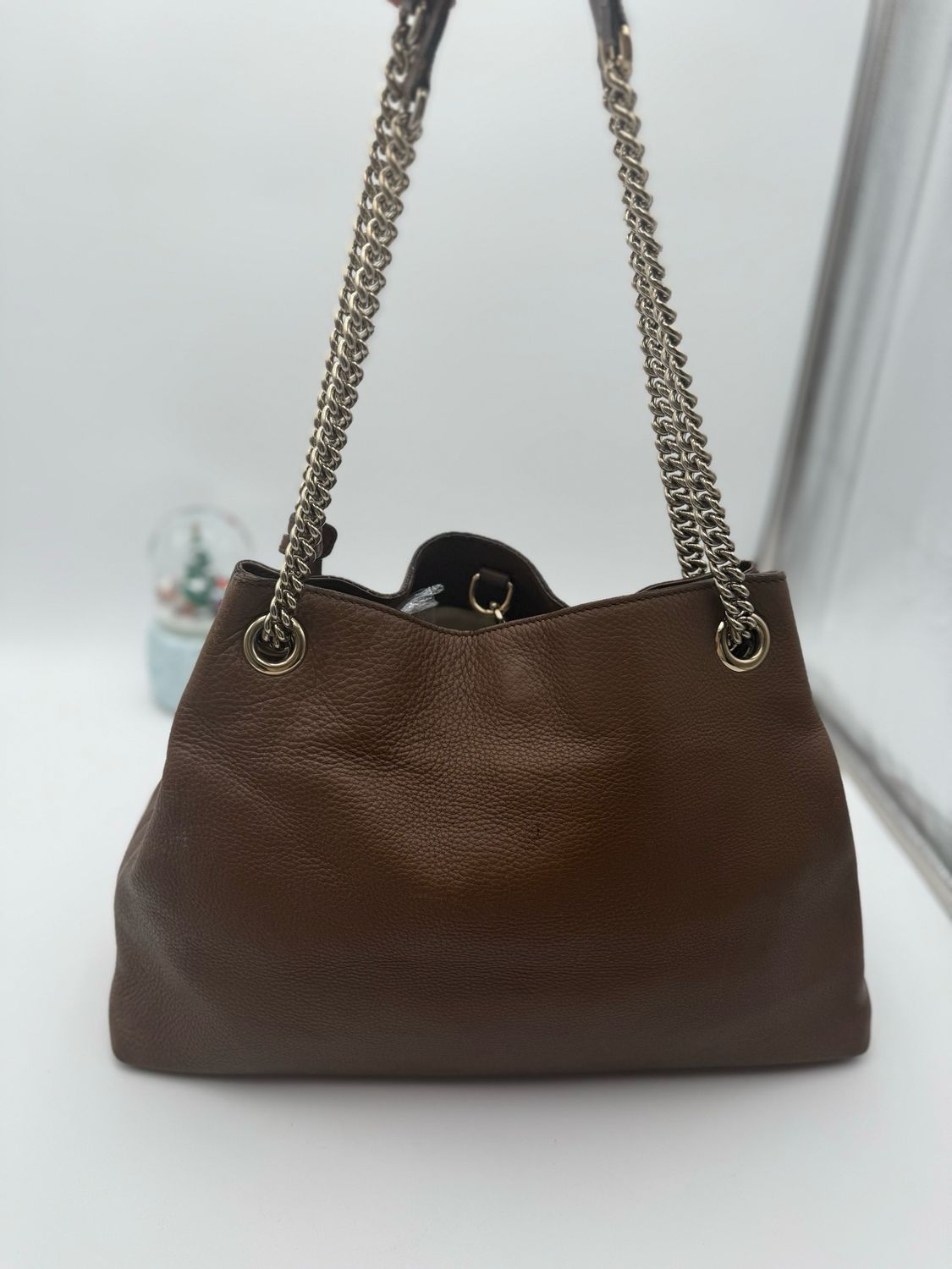 Gucci Pebbled Calfskin Medium Soho Chain Strap Shoulder Bag Tote Brown