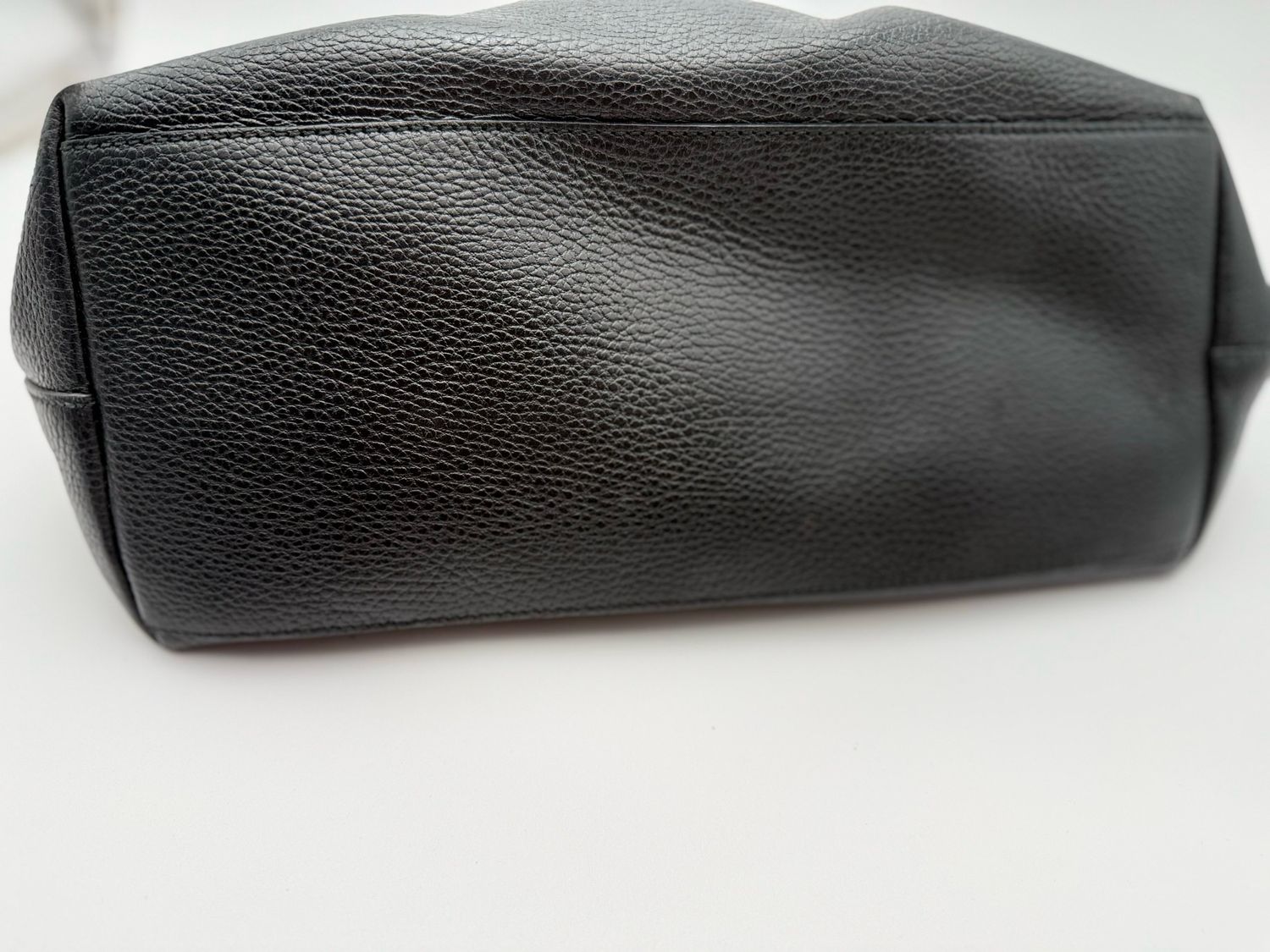 Gucci Pebbled Leather Dome Dollar Tote Handbag Shoulder