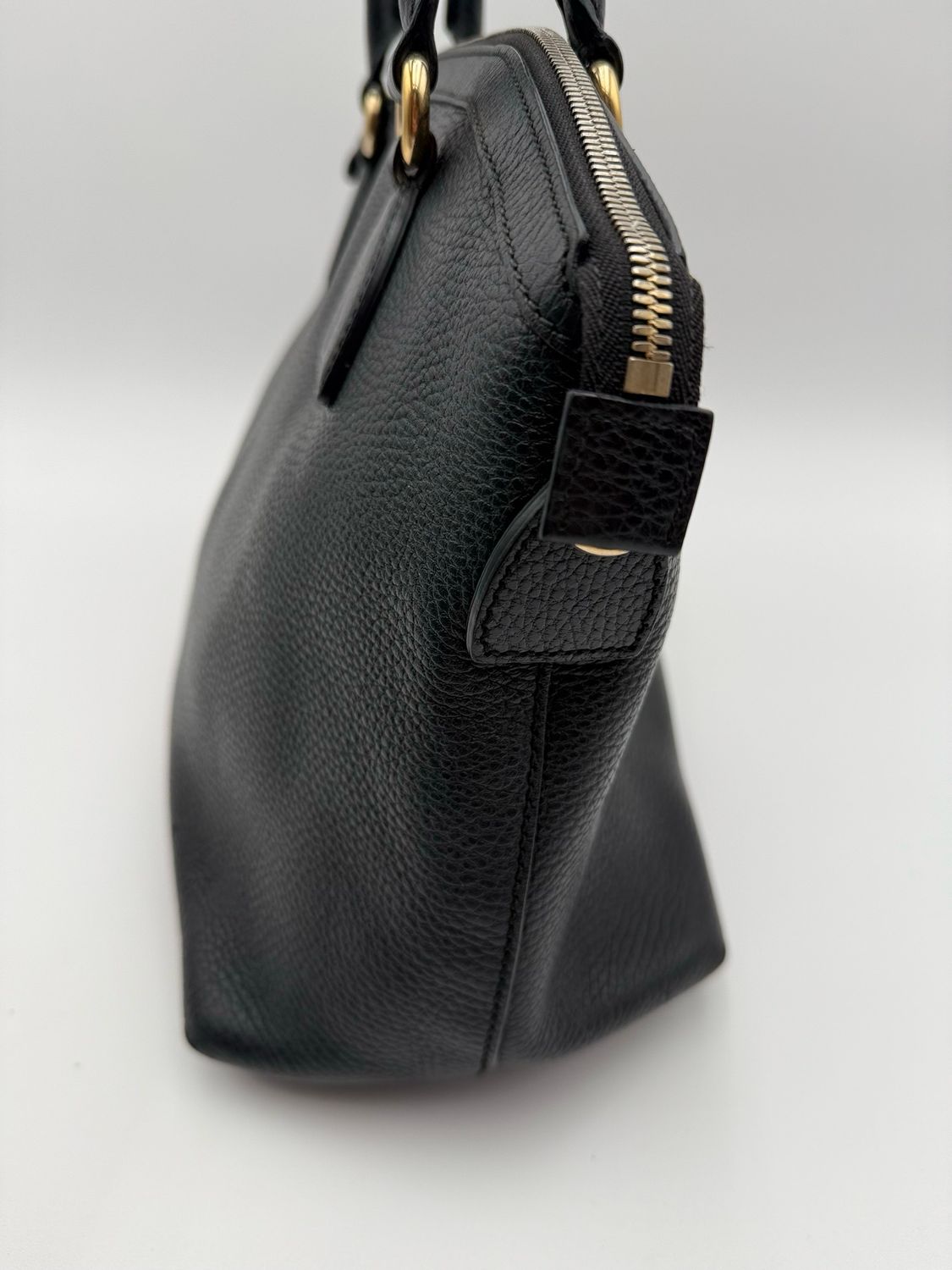 Gucci Pebbled Leather Dome Dollar Tote Handbag Shoulder