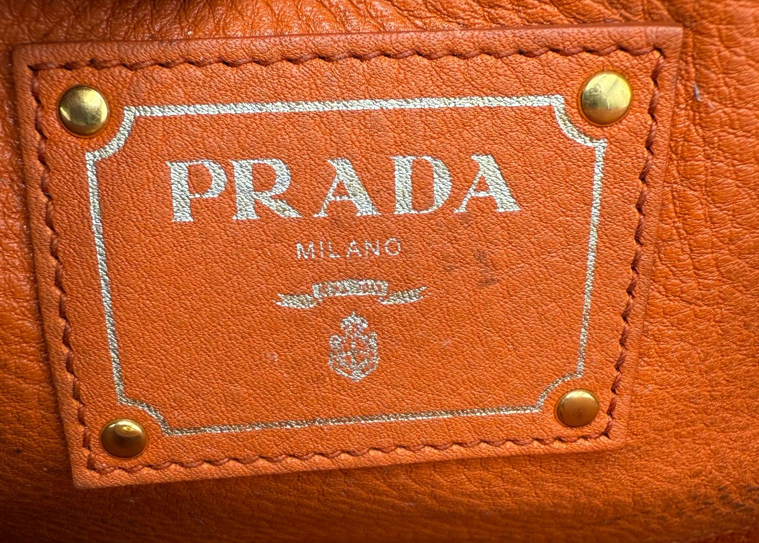 Prada Vitello Daino Convertible Shopper Tote Medium Crossbody Messenger