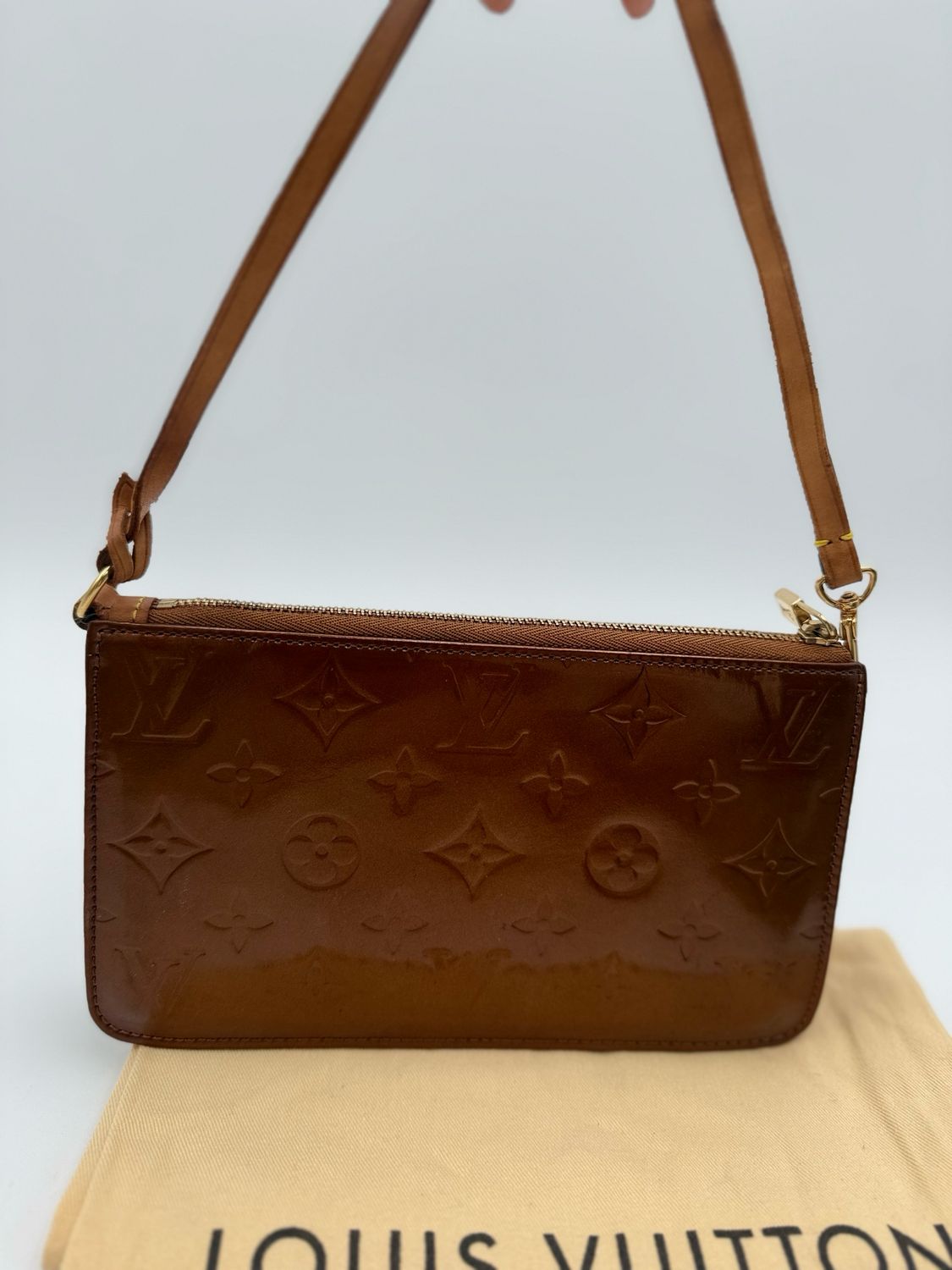 Louis Vuitton Lexington Pochette Monogram Vernis