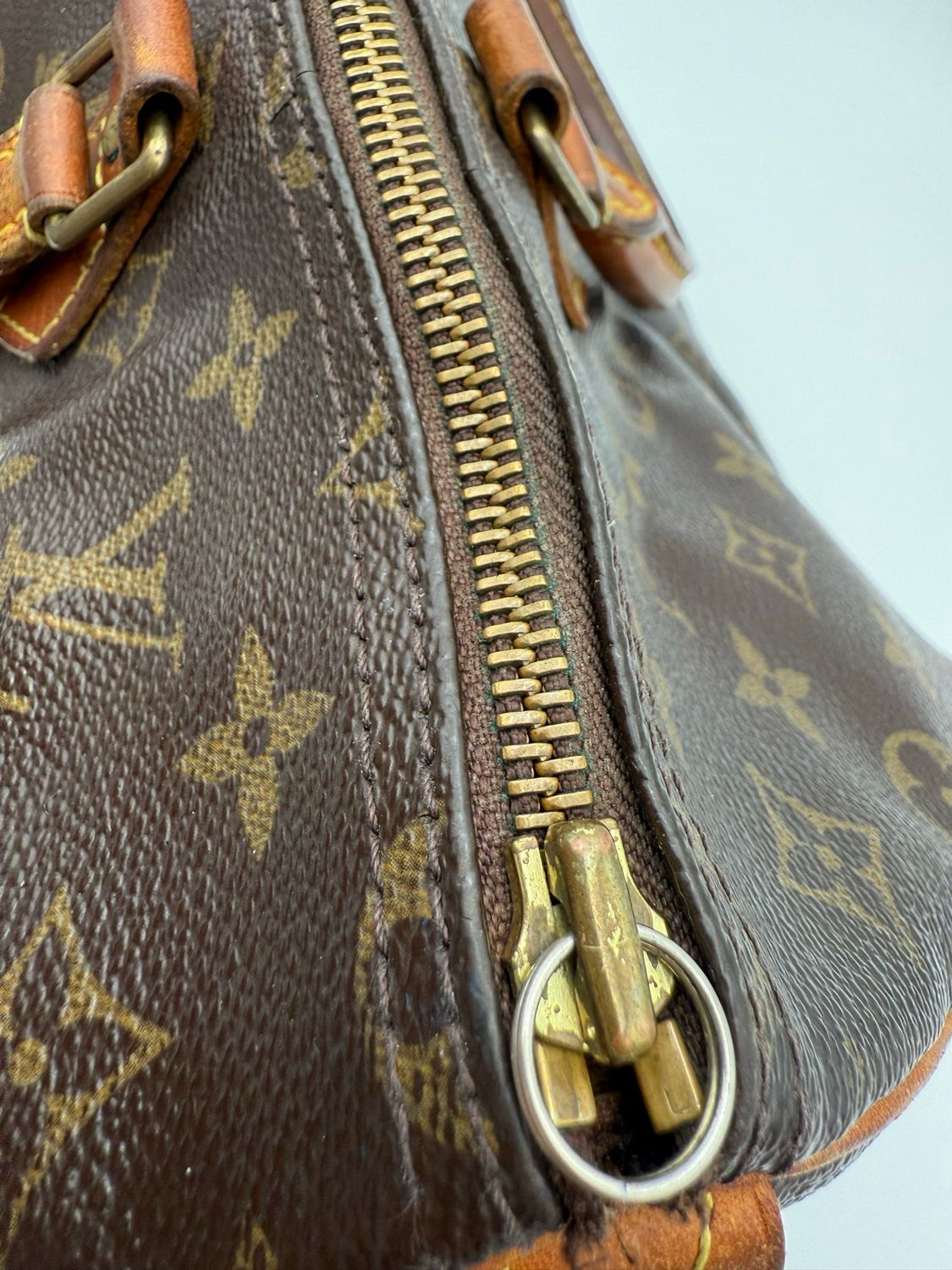 Louis Vuitton Speedy 35 Monogram Satchel Top Handle