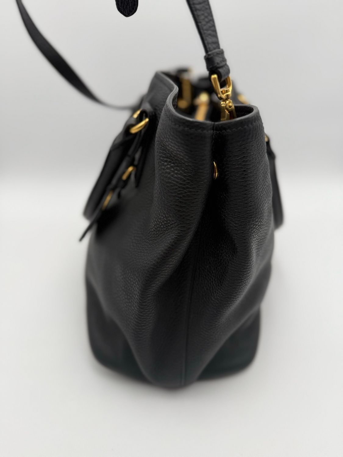 Prada Vitello Daino Pebbled Leather Crossbody Sling Bag