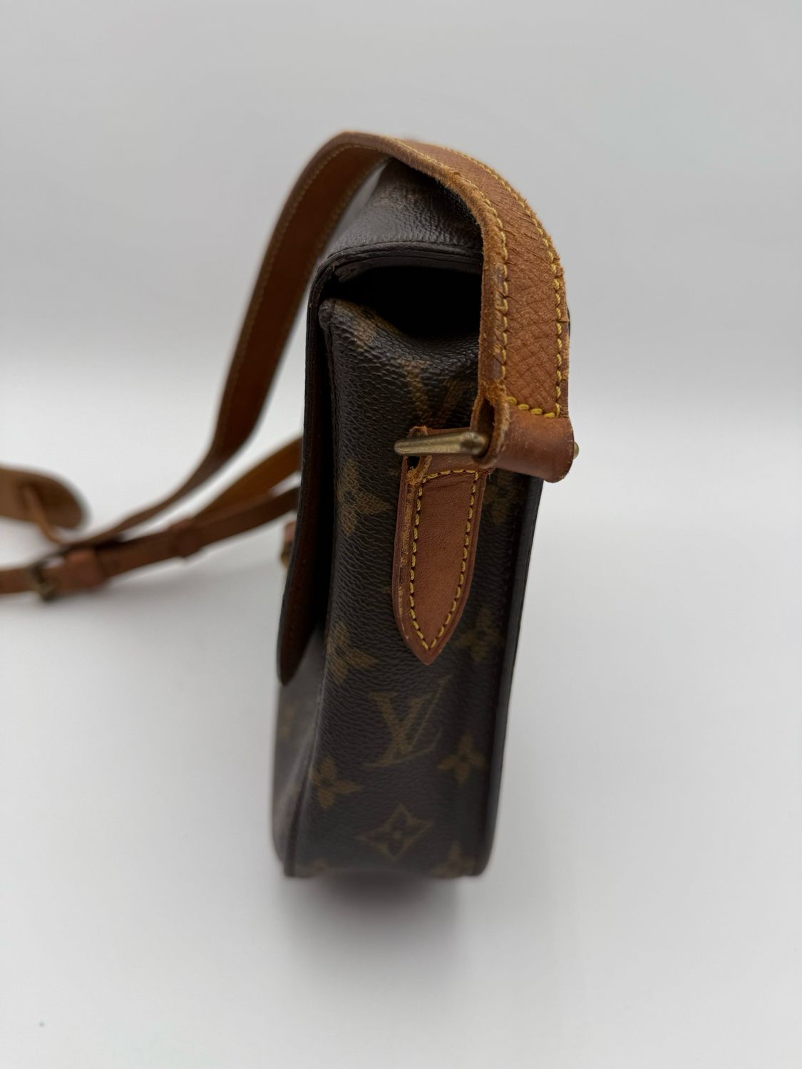 Louis Vuitton Monogram Saint Cloud Gm Messenger Bag