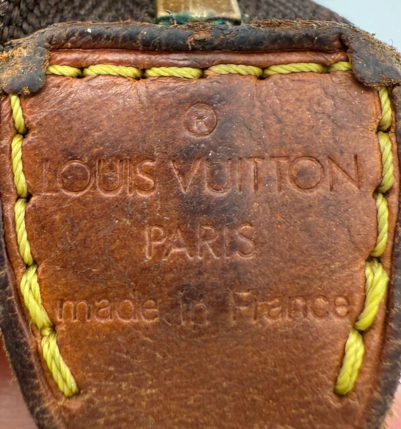 Louis Vuitton Monogram Pochette Accesories Hobo Shoulder Bag