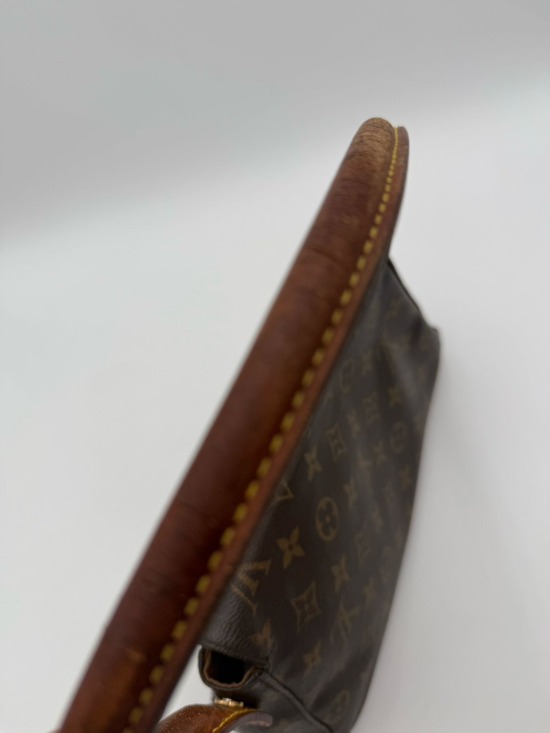 Louis Vuitton Mini Looping Flap Hobo Shoulder Shoulder Bag