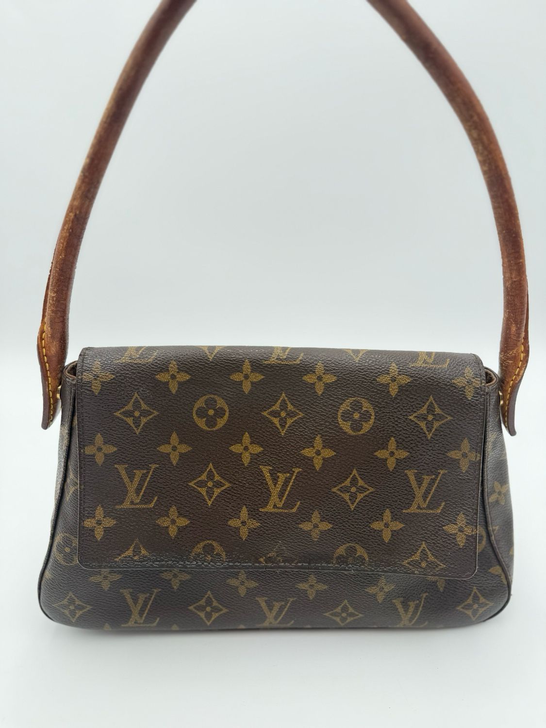Louis Vuitton Mini Looping Flap Hobo Shoulder Shoulder Bag