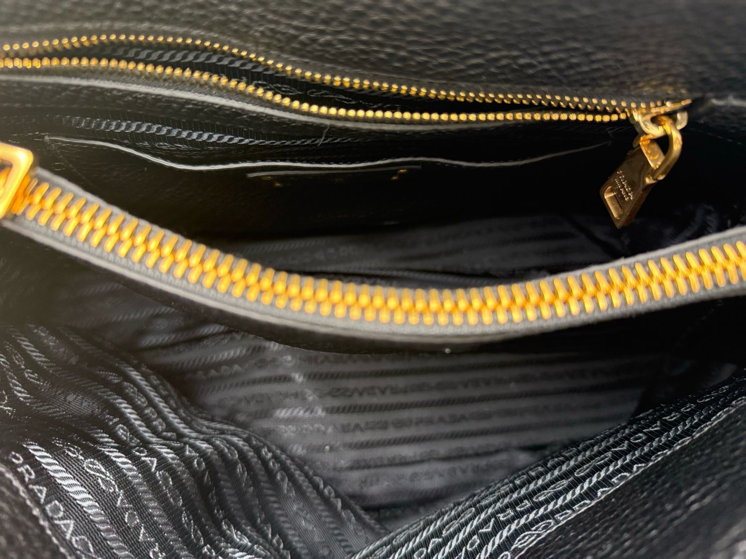 Prada Vitello Daino Messenger Crossbody Shopper Tote