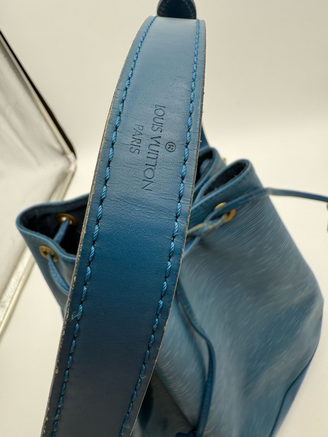 Louis Vuitton Epi Noe Gm Bucket Tote Shoulder Bag