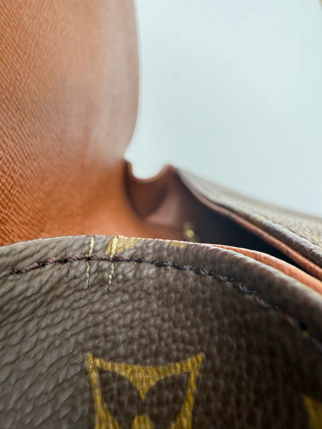 Louis Vuitton Monogram Saint Cloud Gm Messenger Crossbody Flap Bag