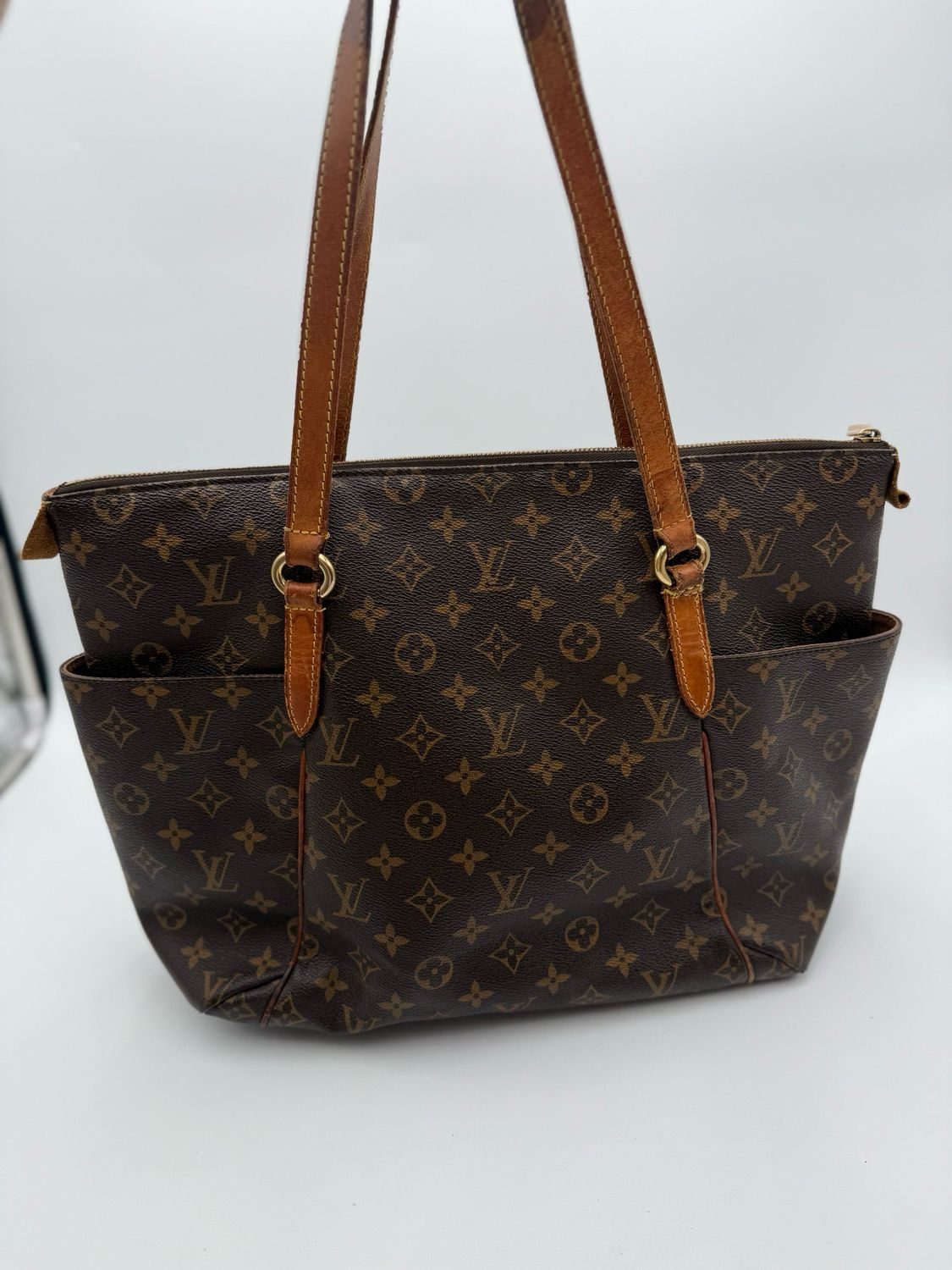 Louis Vuitton Monogram Totally MM Shoulder