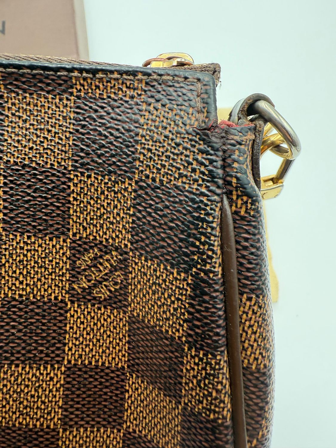 Louis Vuitton Damier Ebene Messenger Crossbody Clutch