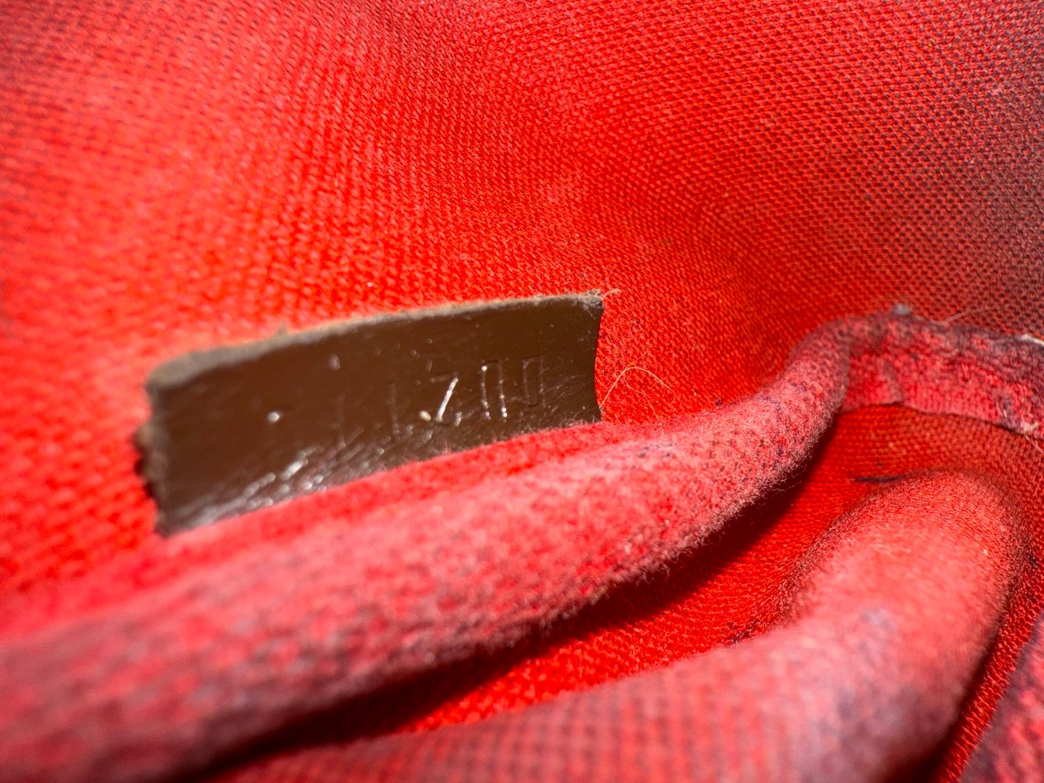 Louis Vuitton Damier Ebene Messenger Crossbody Clutch