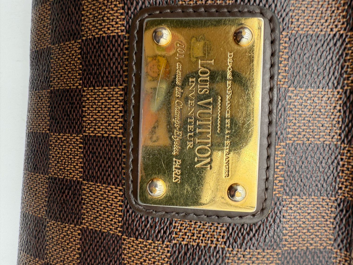 Louis Vuitton Damier Ebene Messenger Crossbody Clutch