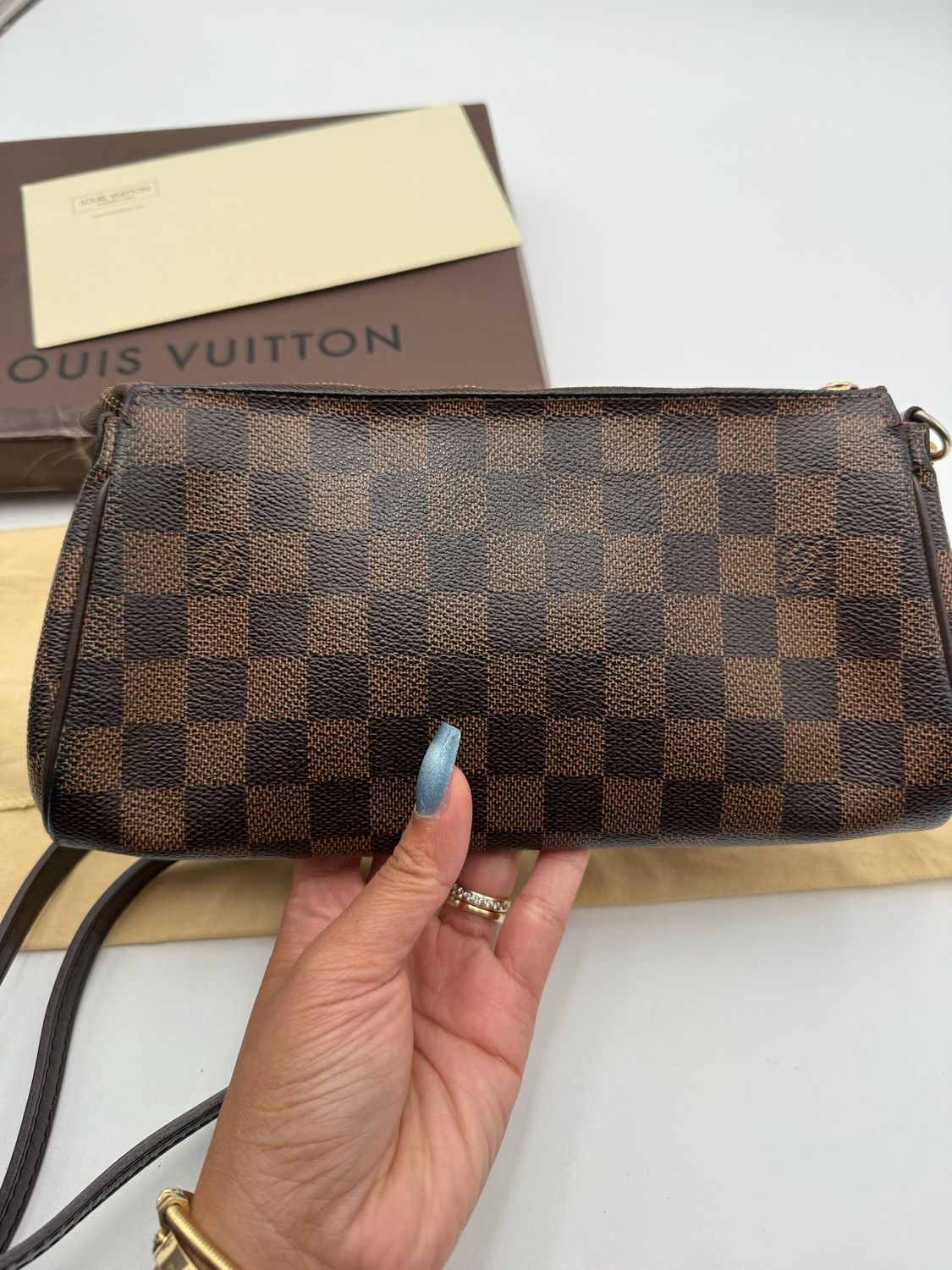 Louis Vuitton Damier Ebene Messenger Crossbody Clutch