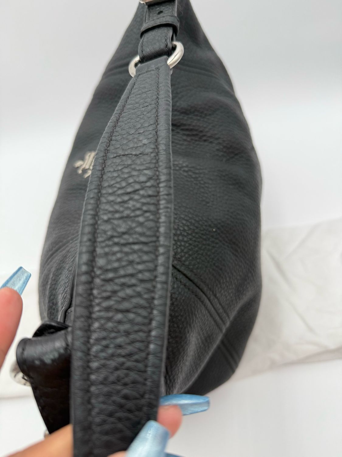 Prada Vitello Daino Hobo Shoulder Bag Zippered