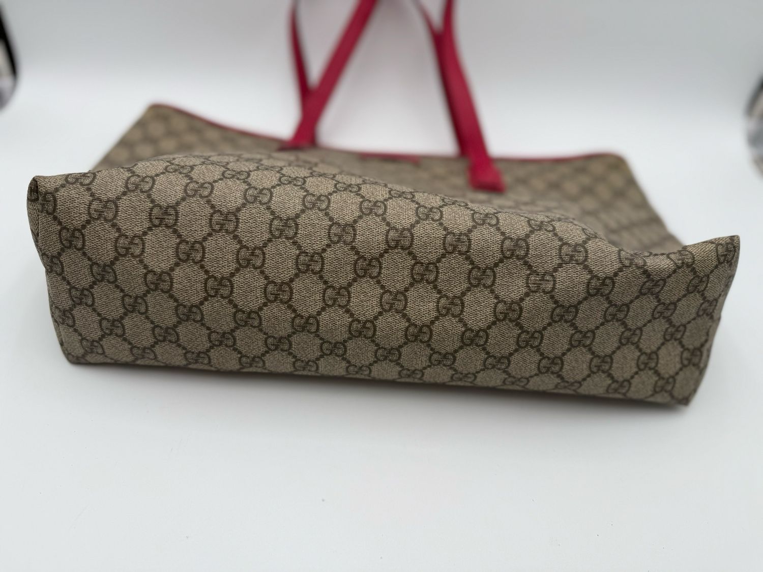 Gucci Supreme Plus Monogram Tote Zipper Limited