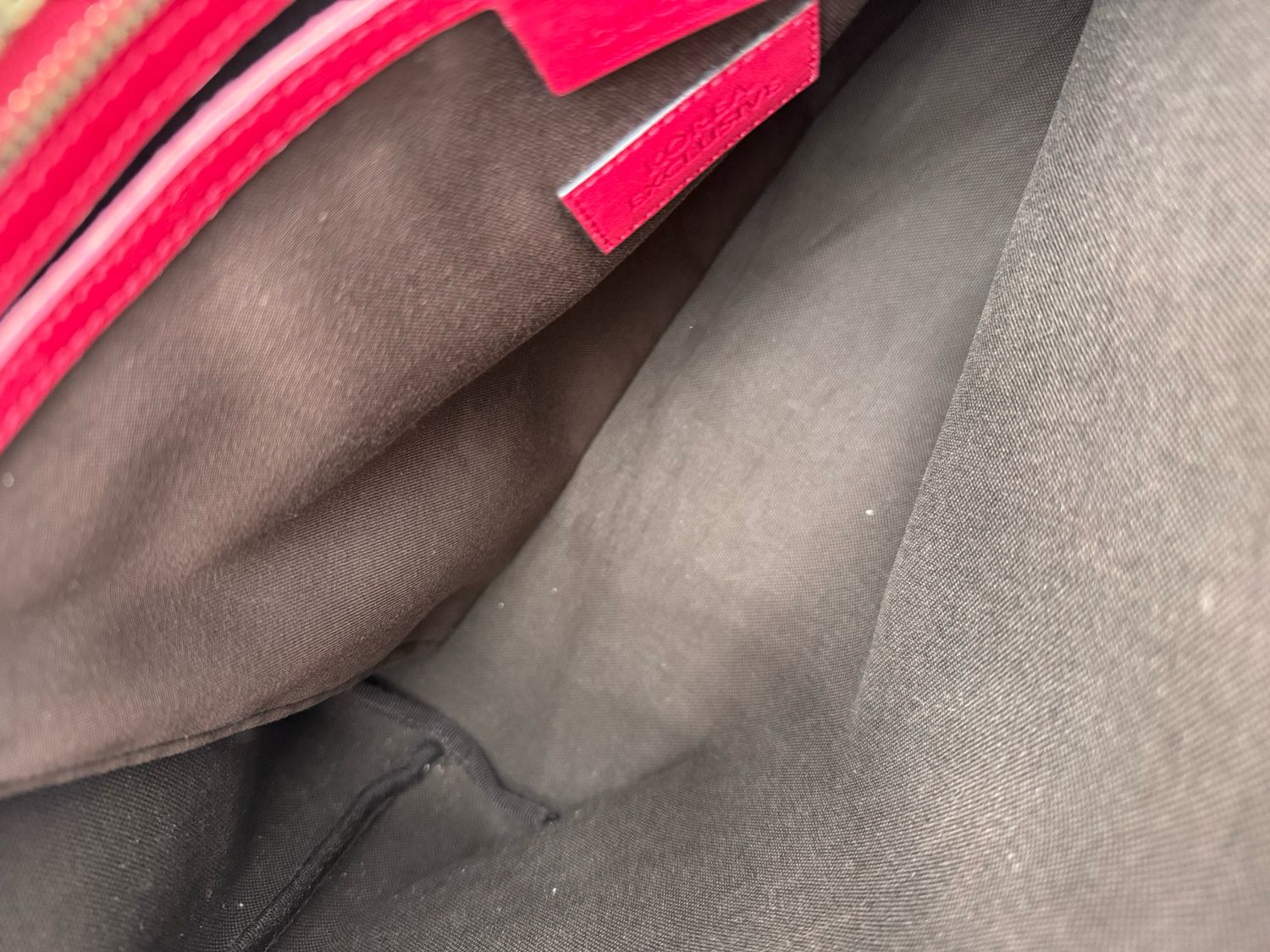 Gucci Supreme Plus Monogram Tote Zipper Limited