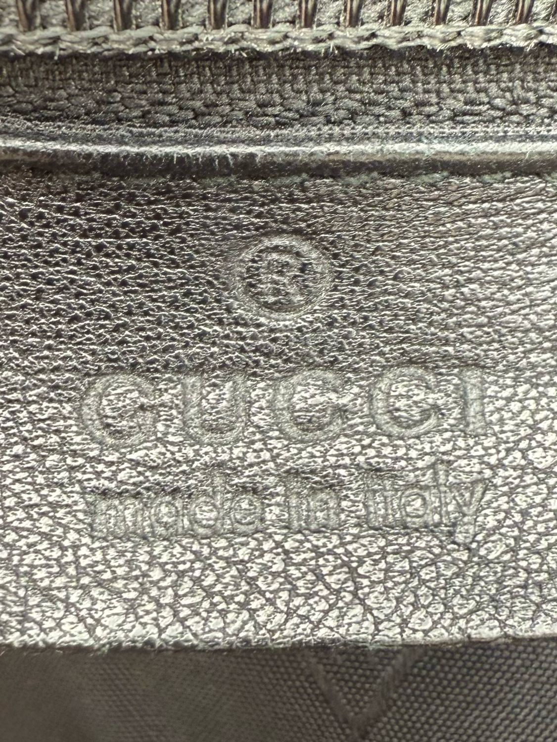 Gucci Flat Messenger Guccissima Crossbody Zipper Bag
