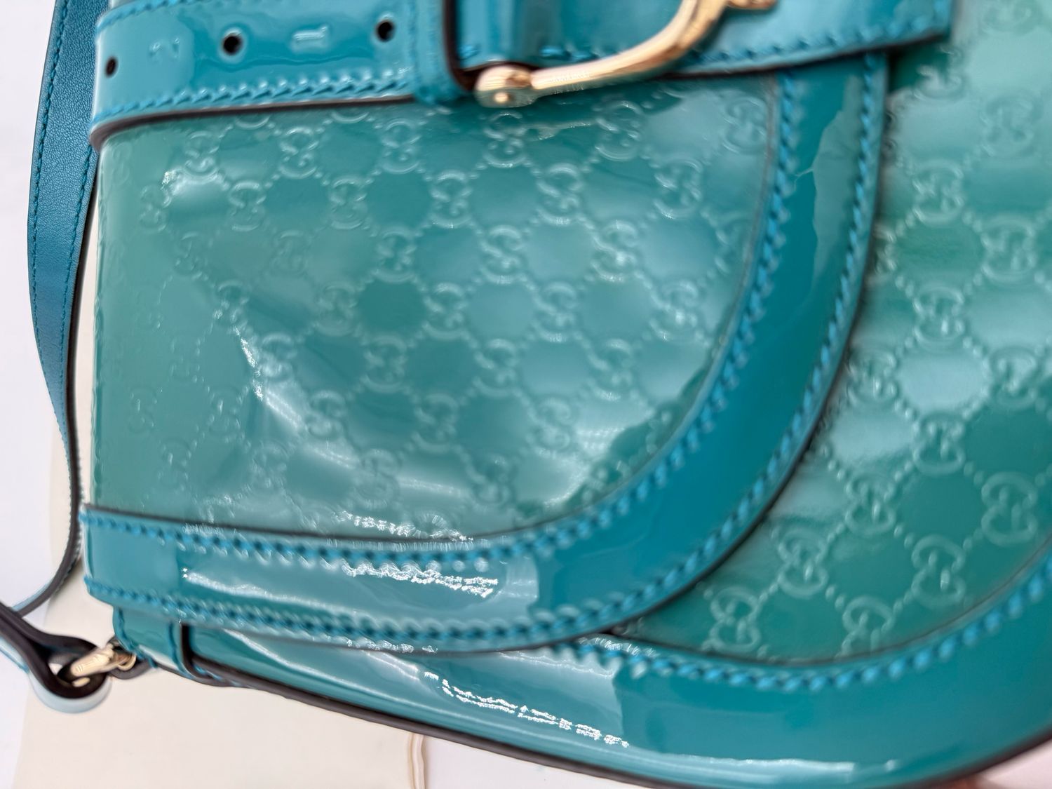 Gucci Supreme Nice Messenger Crossbody Patent Teal Small