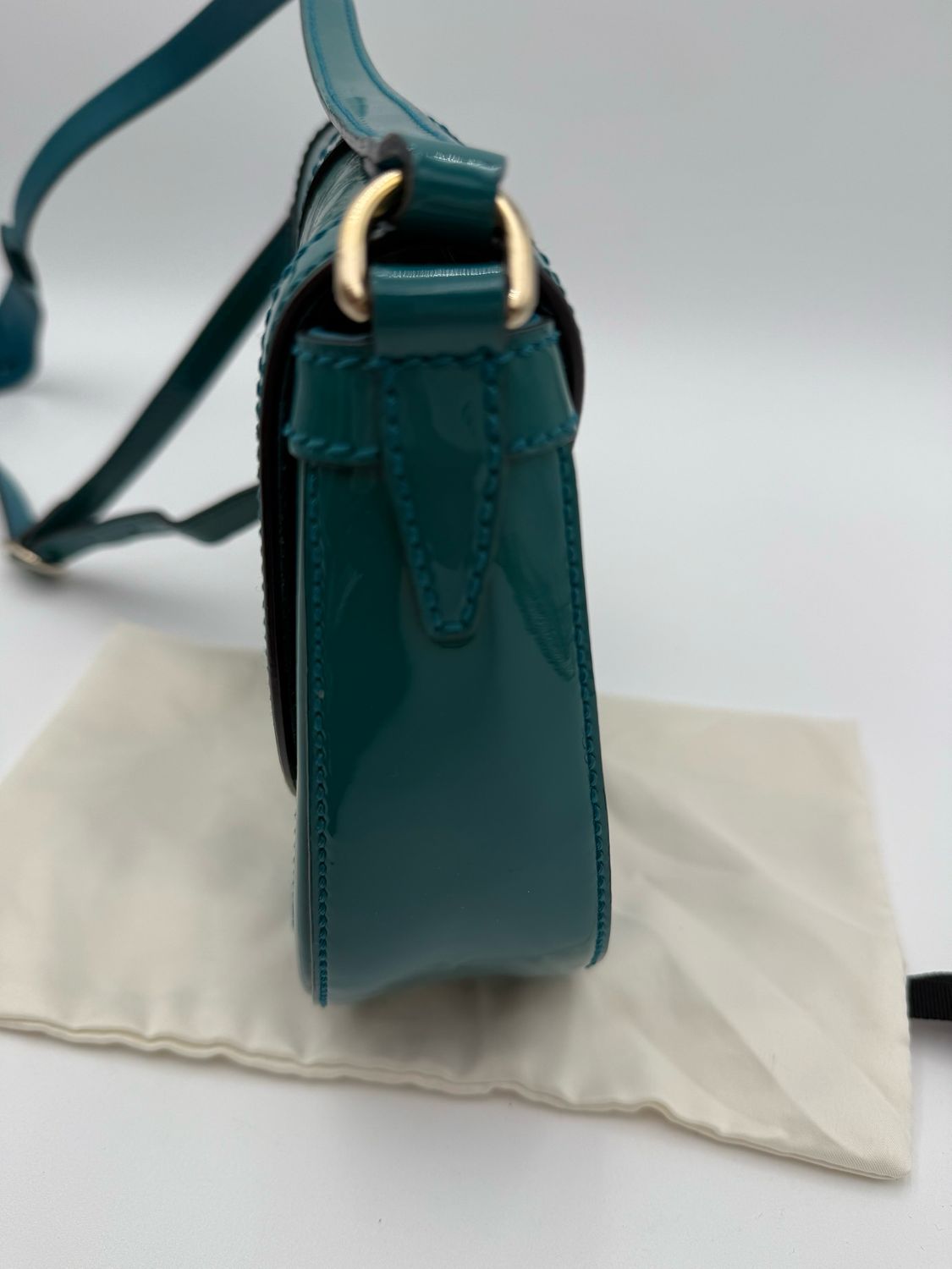 Gucci Supreme Nice Messenger Crossbody Patent Teal Small