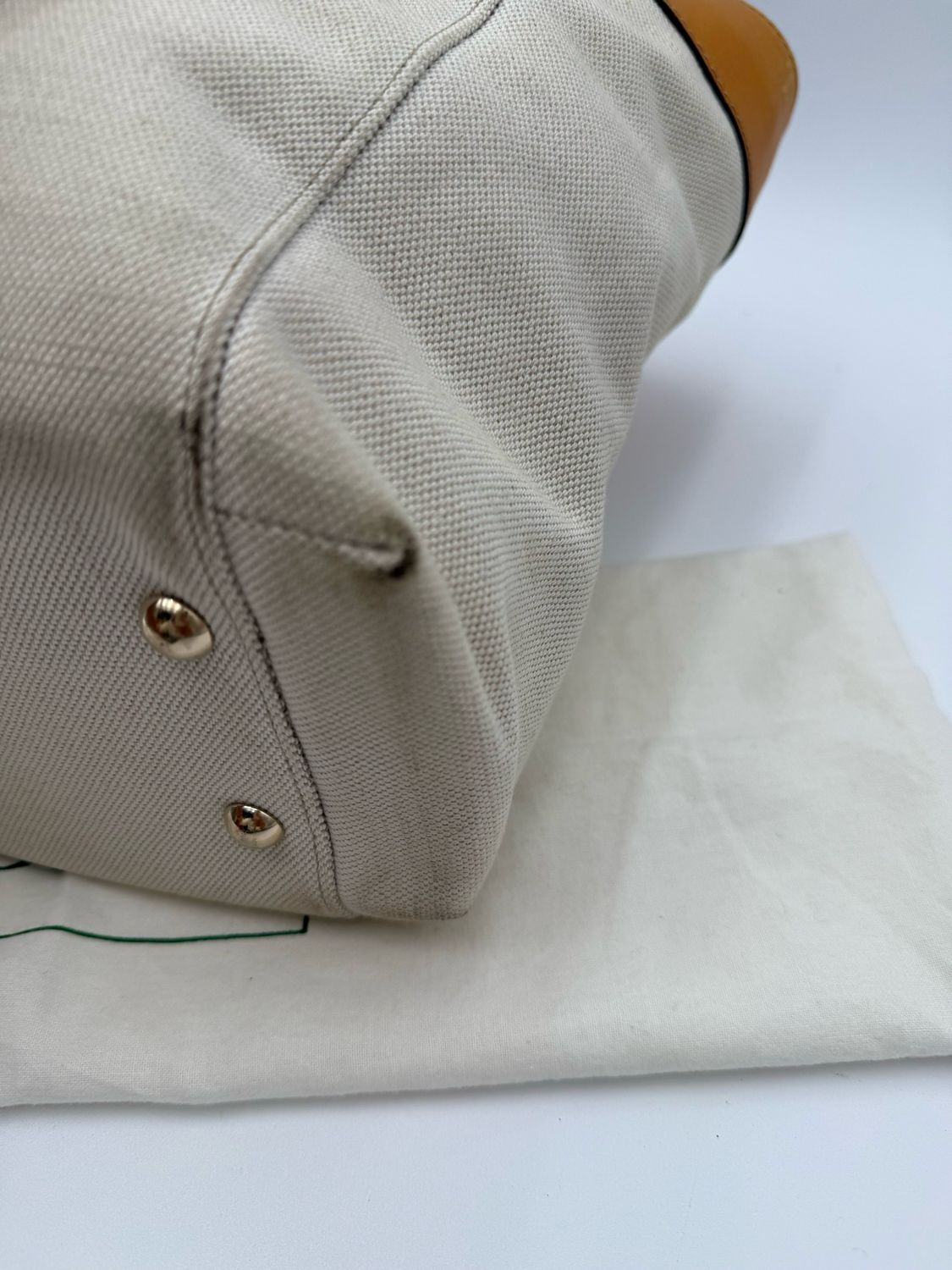 Gucci Canvas Hysteria Tote Shoulder Top Handle