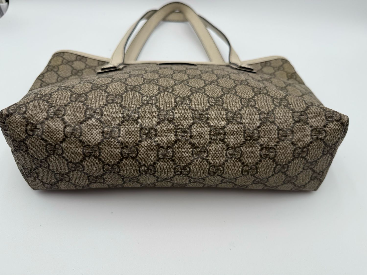Gucci Supreme Small Tote Zipper Shoulder Bag