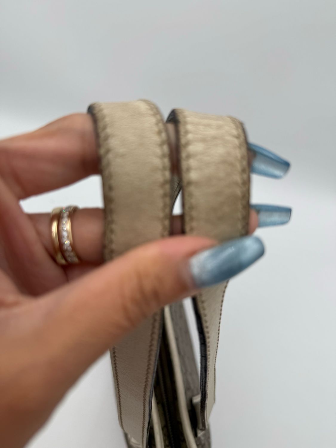 Gucci Supreme Small Tote Zipper Shoulder Bag
