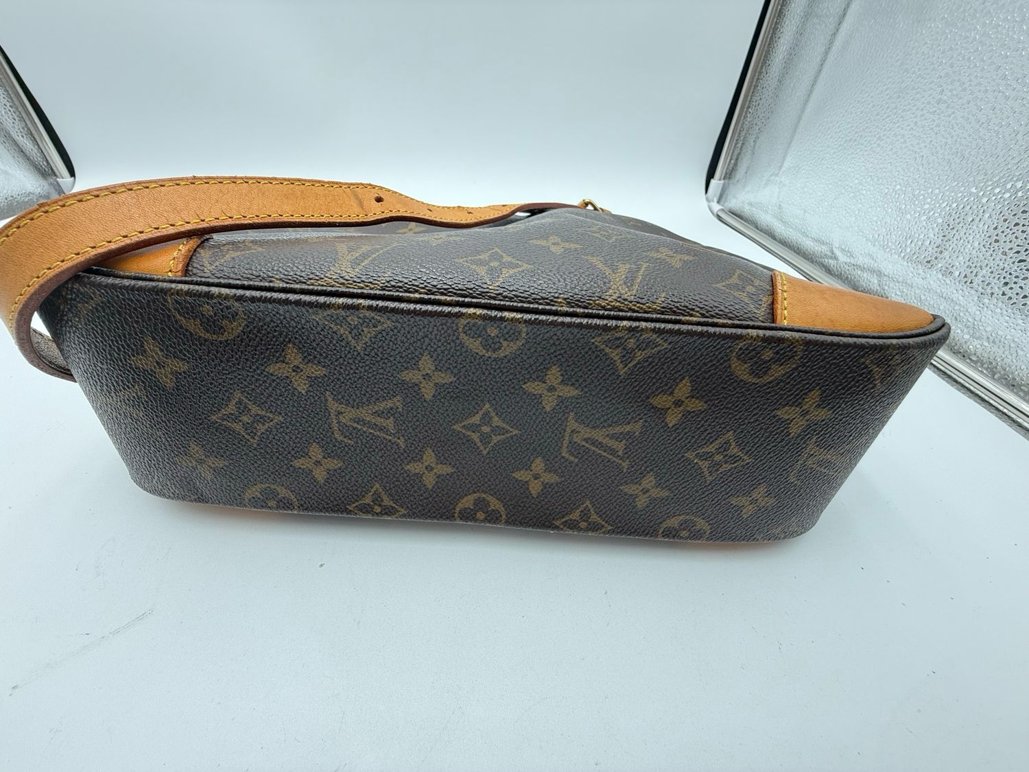 Louis Vuitton Monogram Boulogne 30
