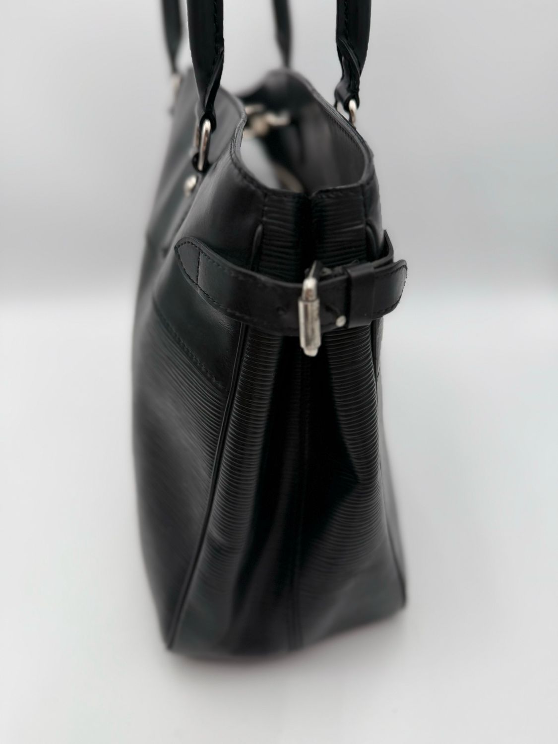 Louis Vuitton Passy Epi Noir GM