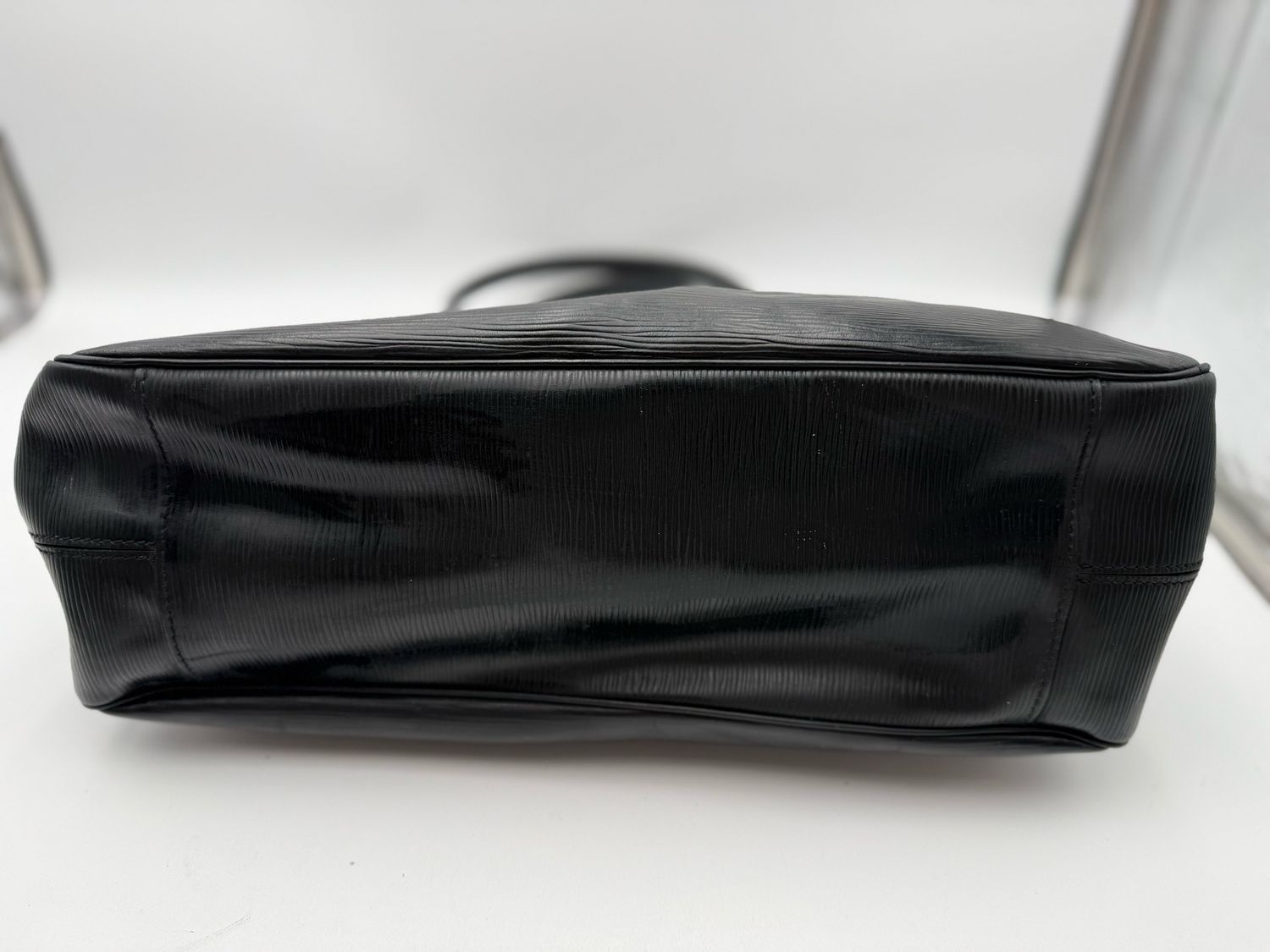 Louis Vuitton Passy Epi Noir GM