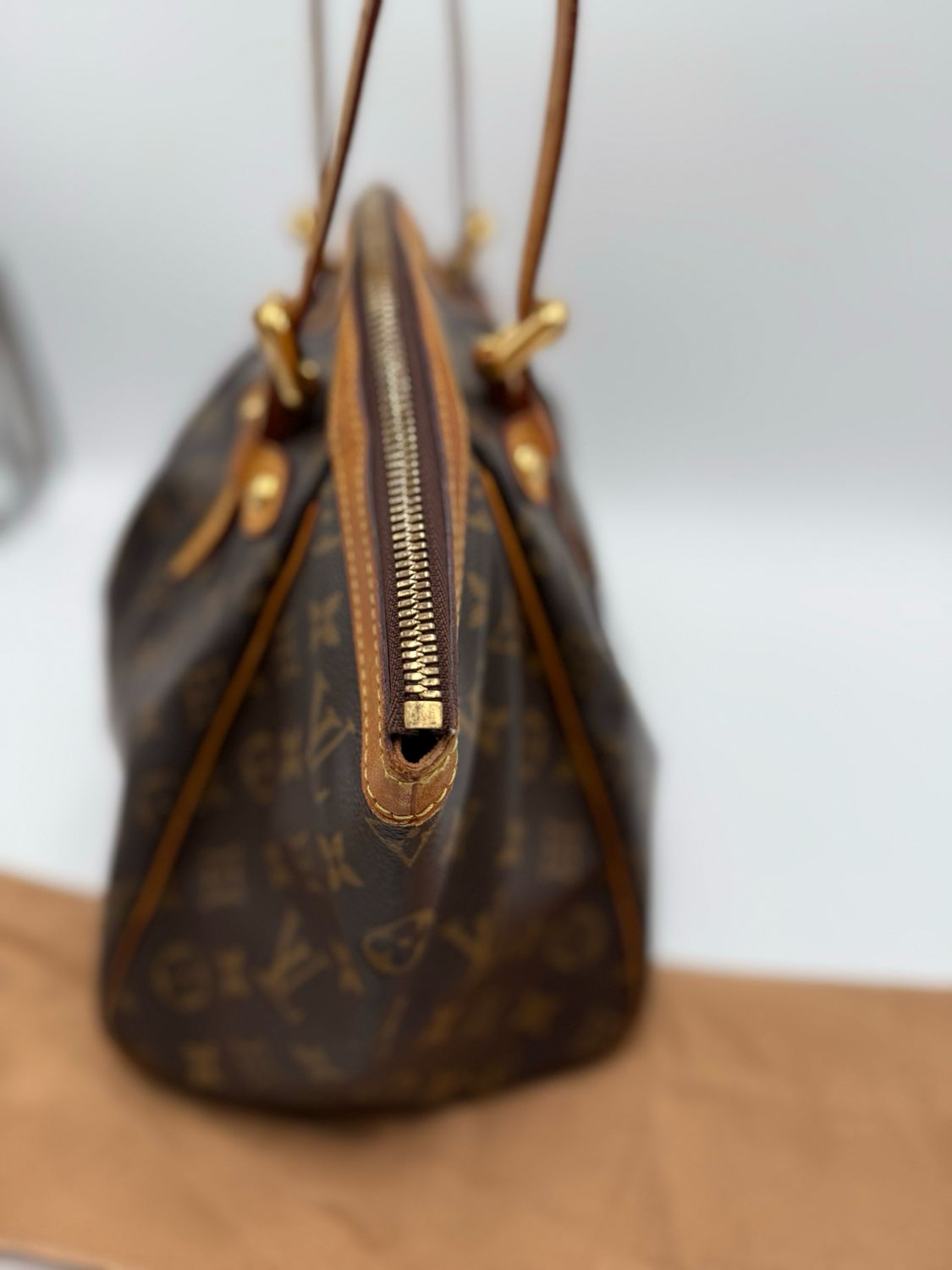 Louis Vuitton Monogram Tivoli GM Tote Shoulder Bag