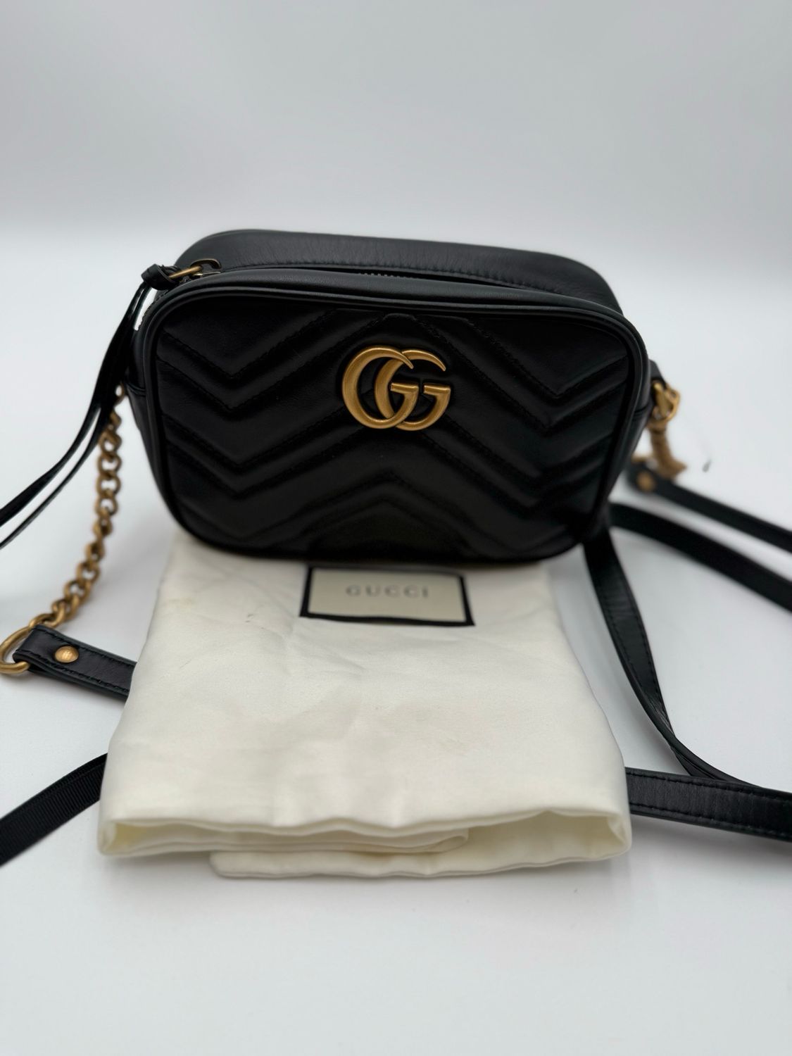 Gucci Marmont Black Messenger Matelasse Mini Camera Bag