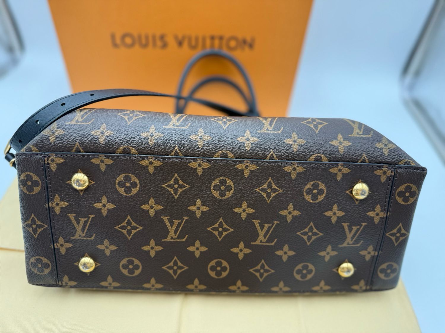 Louis Vuitton Monogram Shoulder Flower Tote Black Leather