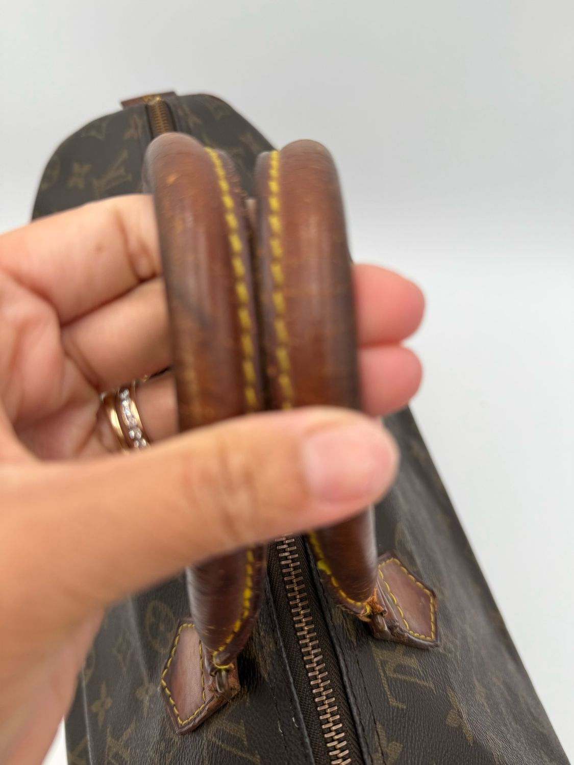 Louis Vuitton Monogram Boston Satchel Speedy 40