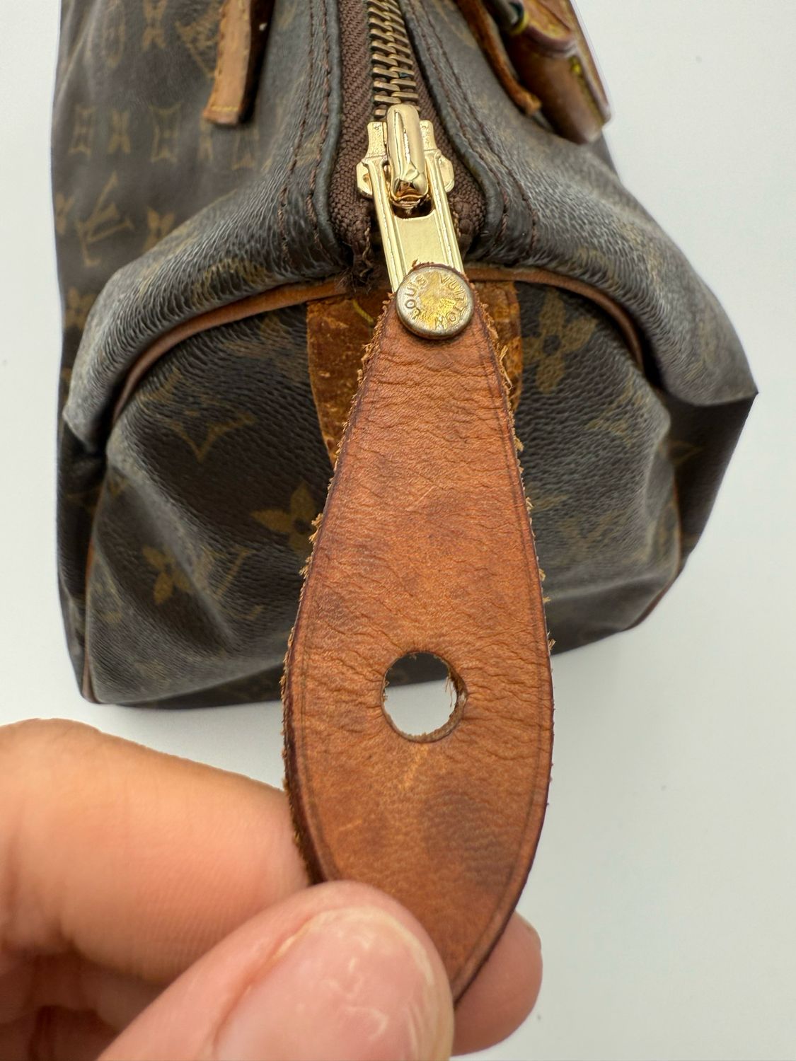 Louis Vuitton Monogram Boston Speedy 30