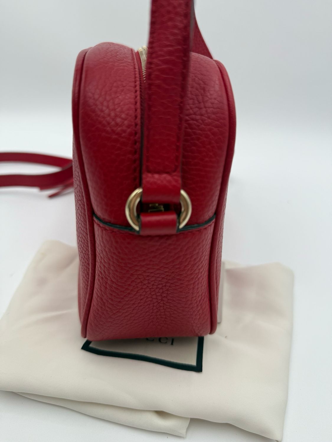 Gucci Pebbled Leather Soho Camera Bag Crossbody Sling