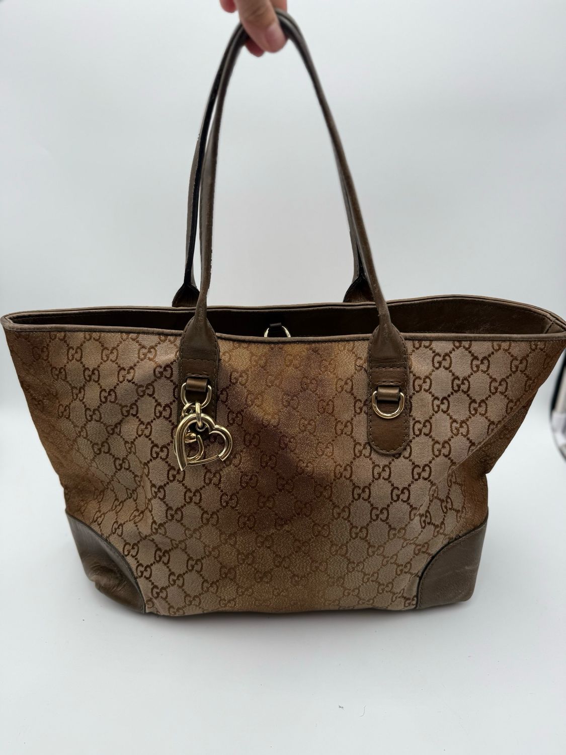 Gucci Monogram Lurex Heart Bit Icon Charm
