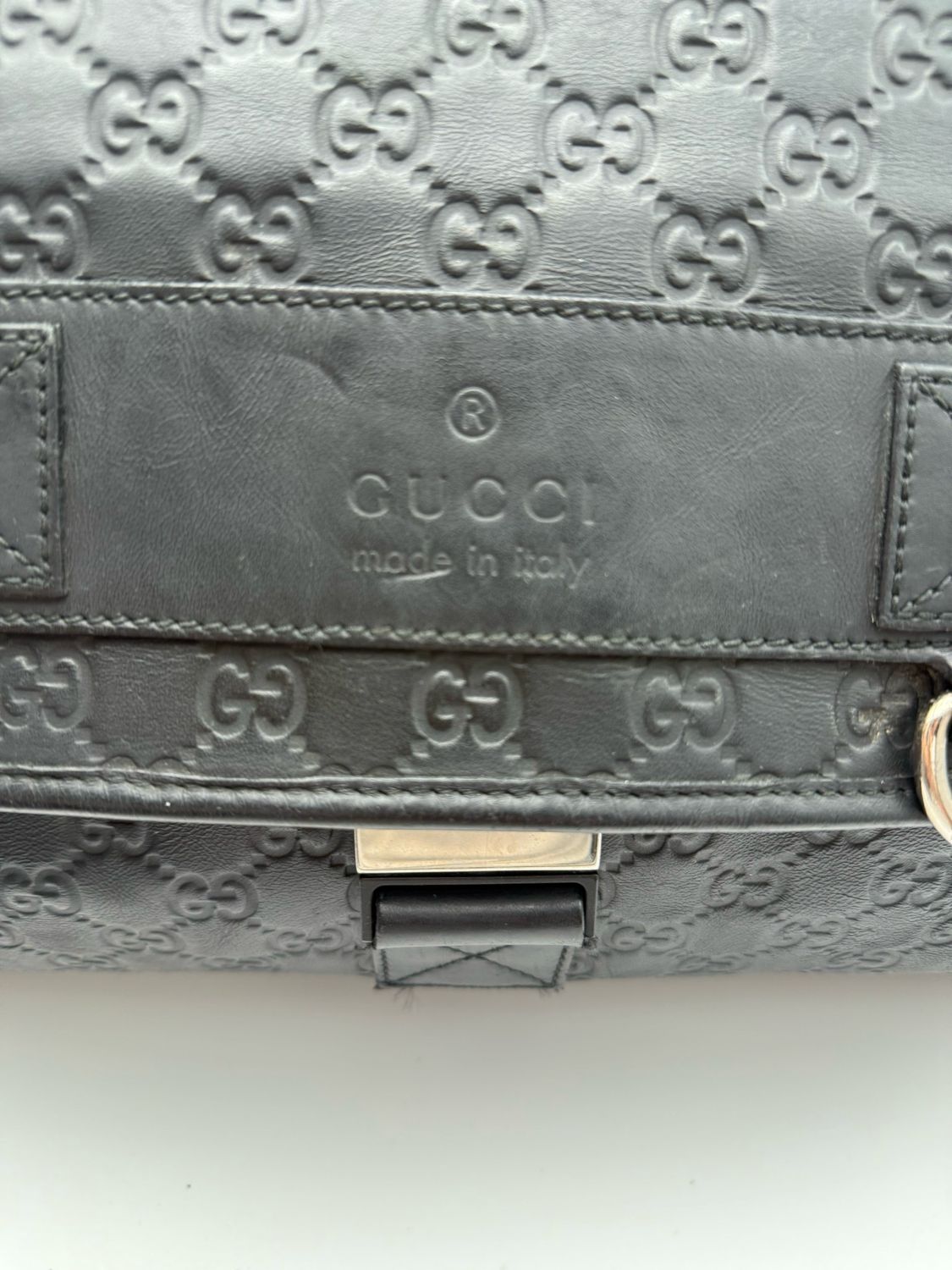 Gucci Monogram Guccissima Rubber Messenger Crossbody Mens