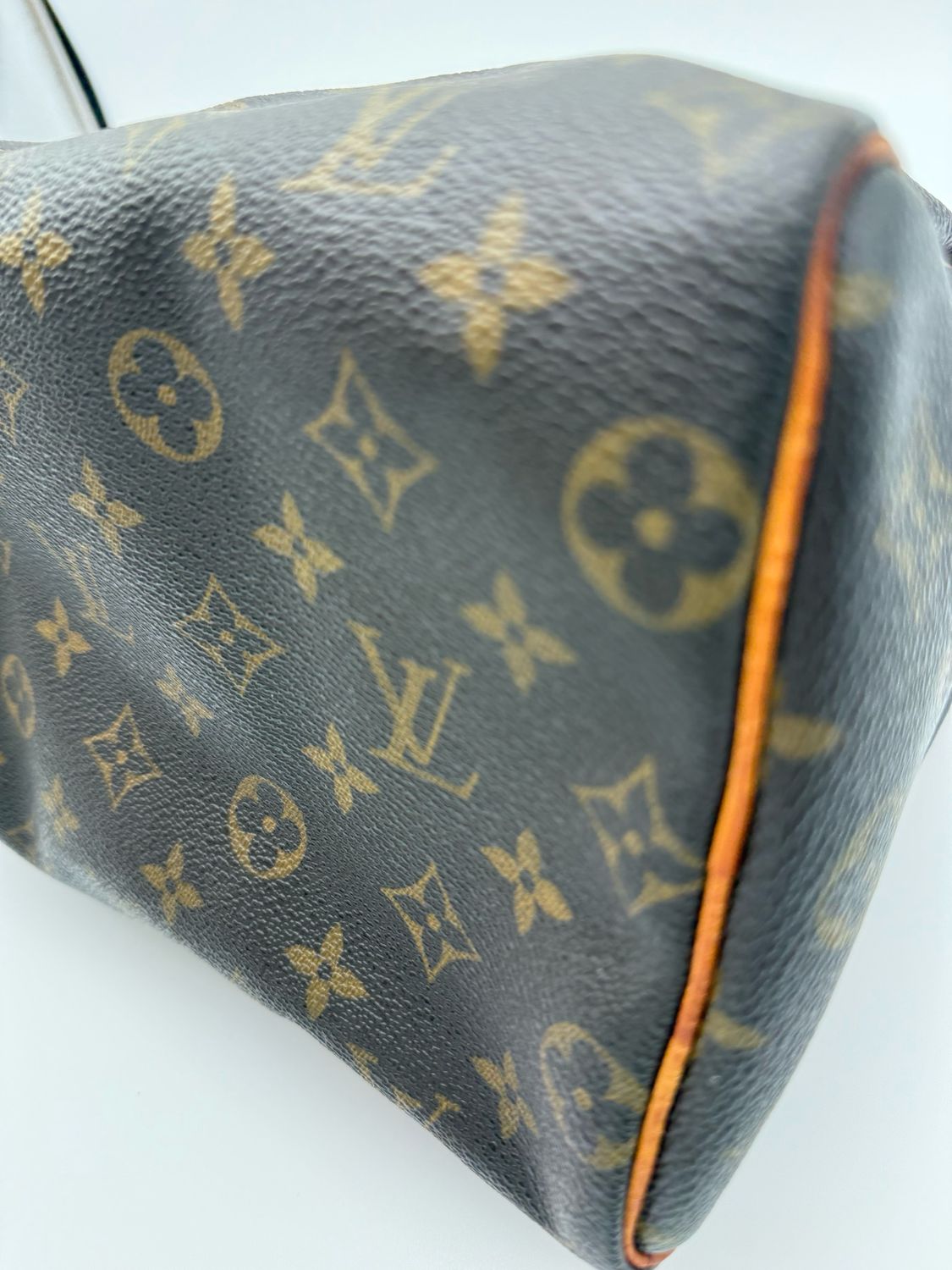 Louis Vuitton Speedy 25 Monogram Satchel Top Handle