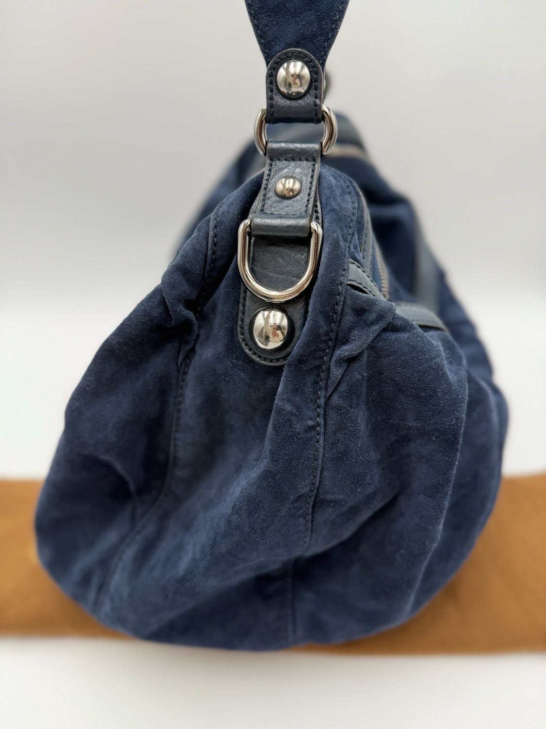 Gucci Hobo Icon Bit Suede Shoulder Bag Navy