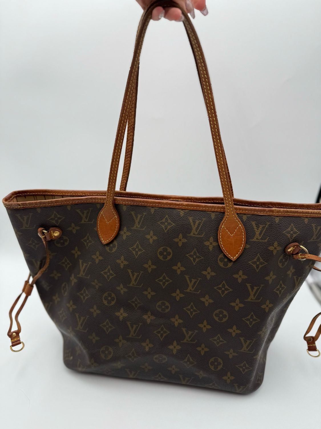 Louis Vuitton Monogram Neverfull Mm Shoulder Tote