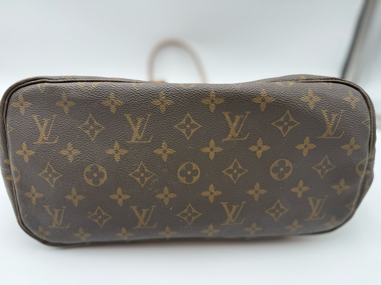 Louis Vuitton Monogram Neverfull Mm Shoulder Tote