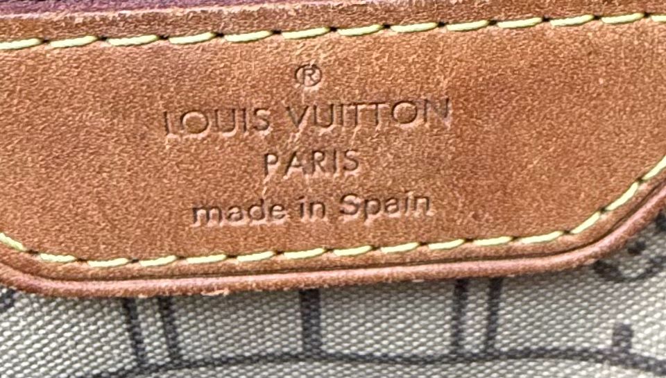 Louis Vuitton Monogram Neverfull Mm Shoulder Tote