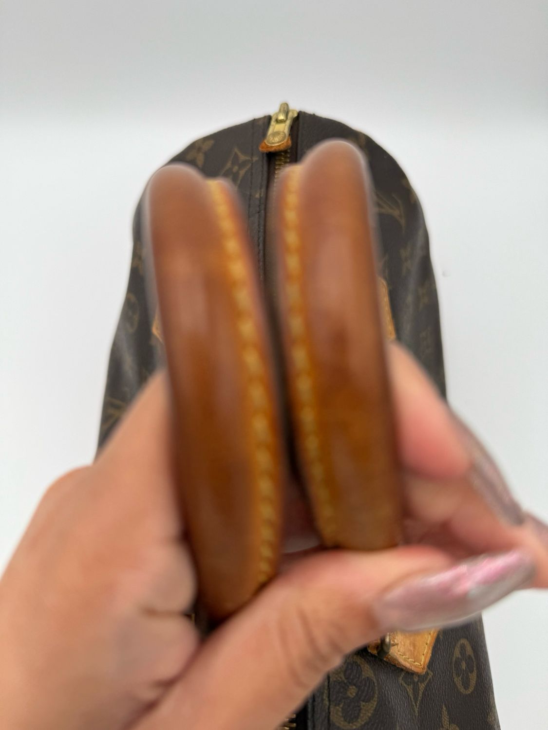 Louis Vuitton Monogram Speedy 30 Satchel Handbag Top Handle