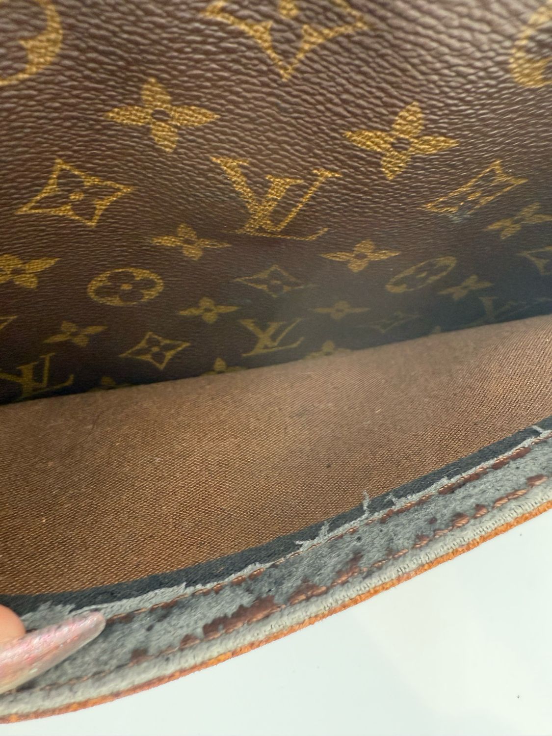 Louis Vuitton Monogram Jeune Fille