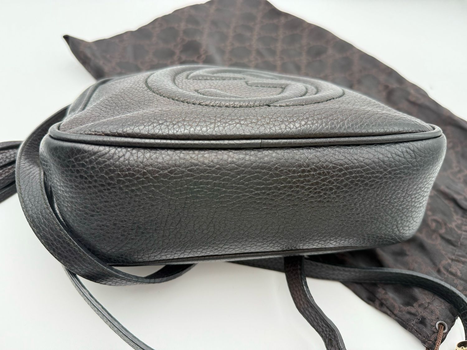 Gucci Soho Camera Bag Messenger Sling Small Black Pebbled Leather